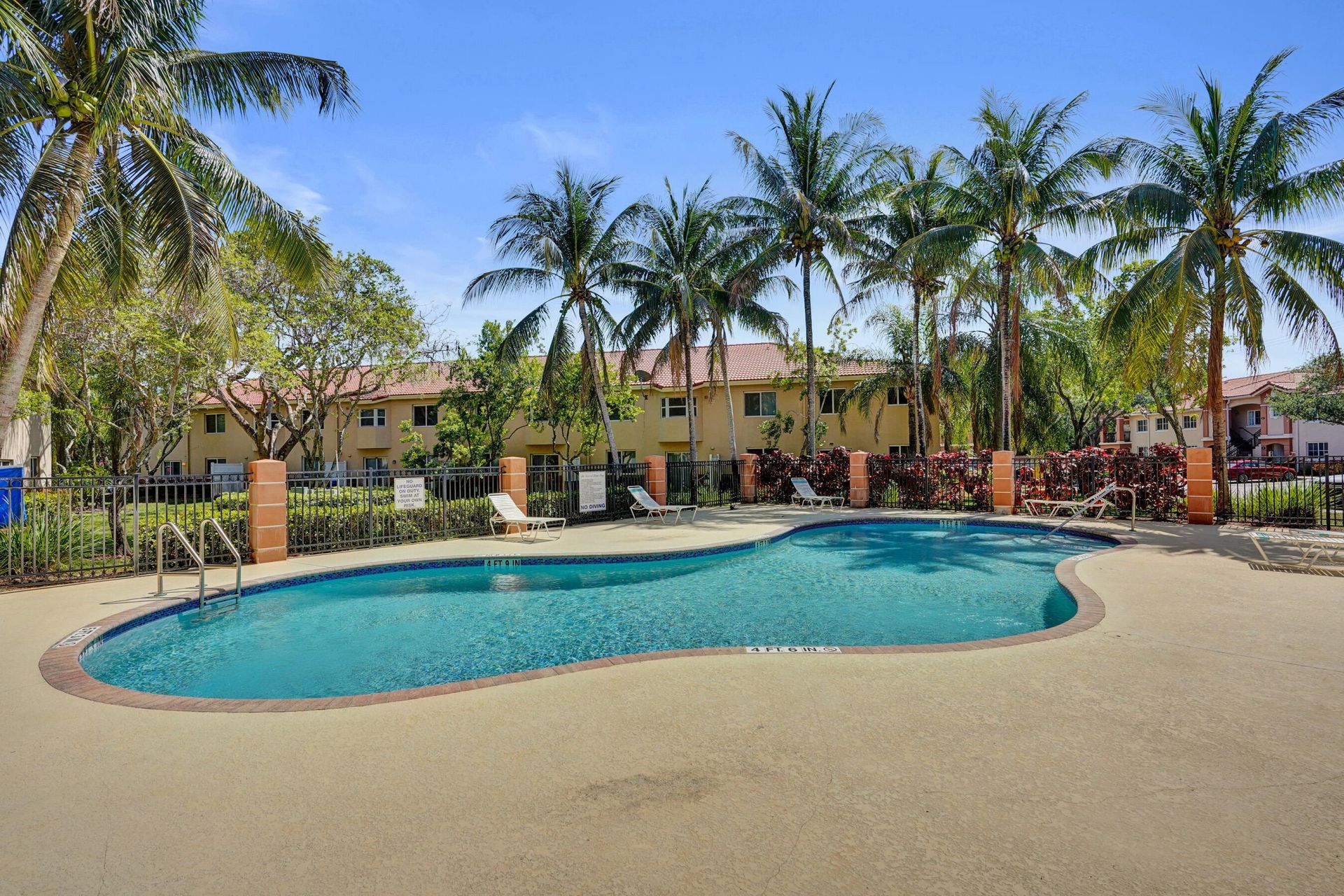 3730 N Jog Road, Unit 105, West Palm Beach, FL 33411 Photo