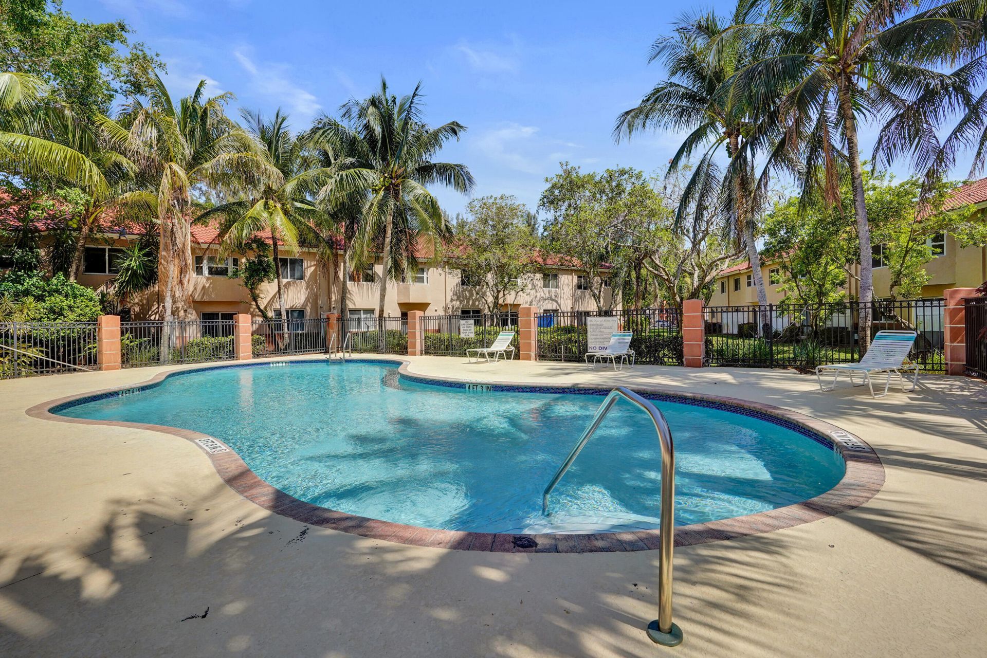 3730 N Jog Road, Unit 105, West Palm Beach, FL 33411 Photo