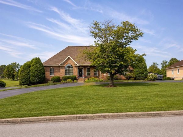 181 Talbott Drive , Bowling Green, KY 42103