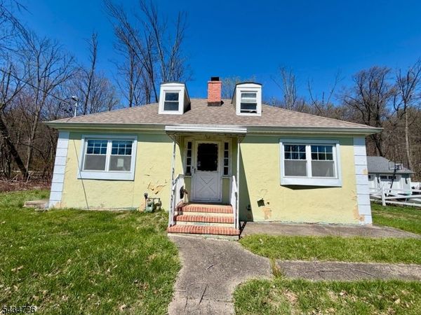 2229 Paff Pl, Scotch Plains, NJ 07076