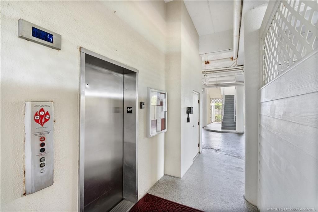 379 NE Tradewind Lane, Unit 1103, Stuart, FL 34996 Photo