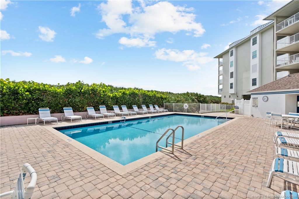 379 NE Tradewind Lane, Unit 1103, Stuart, FL 34996 Photo