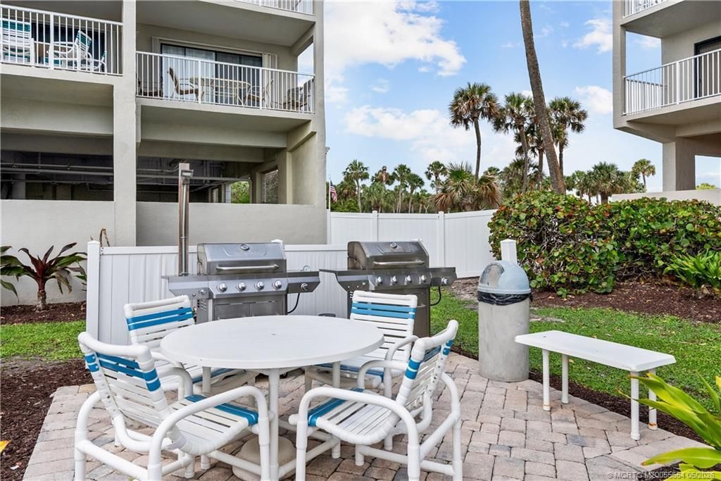 379 NE Tradewind Lane, Unit 1103, Stuart, FL 34996 Photo