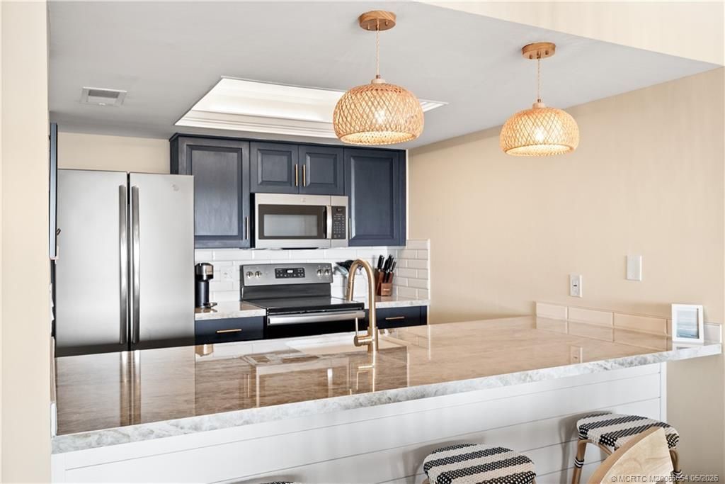 379 NE Tradewind Lane, Unit 1103, Stuart, FL 34996 Photo