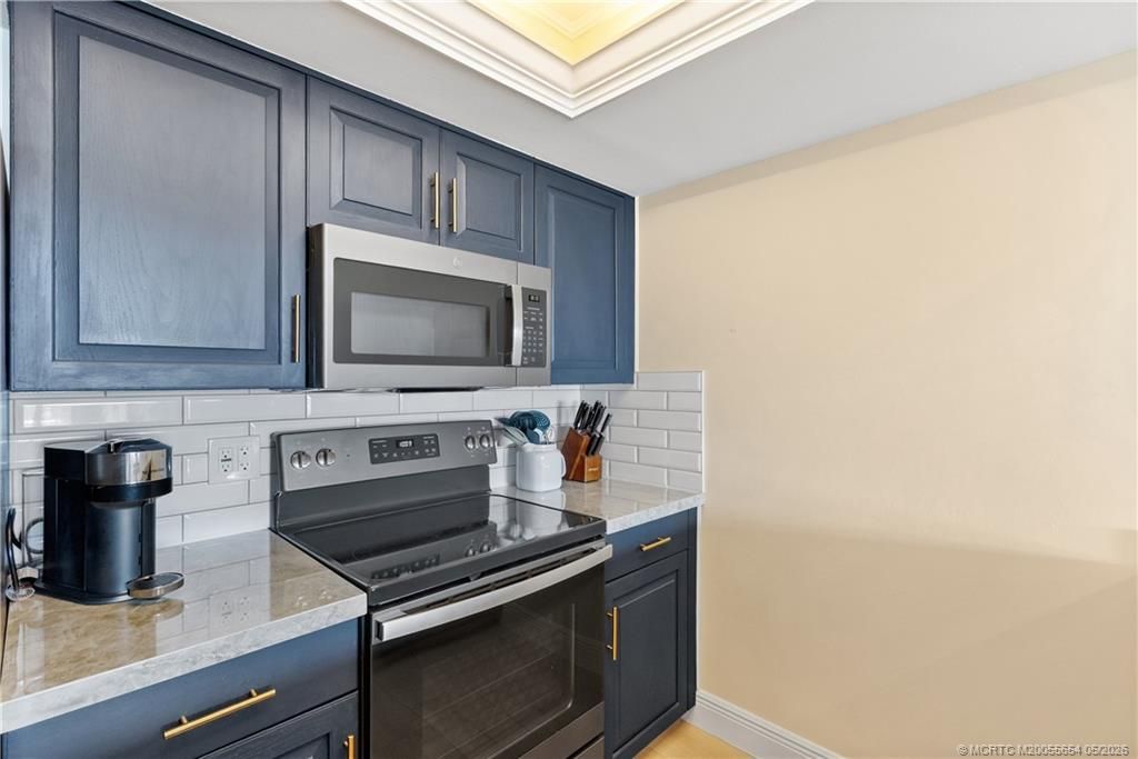379 NE Tradewind Lane, Unit 1103, Stuart, FL 34996 Photo