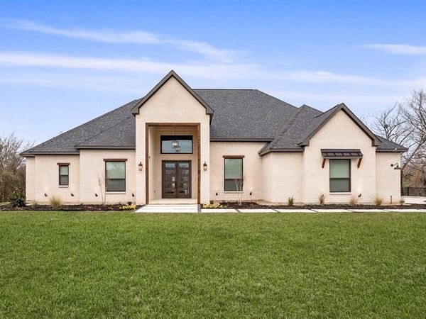 106 Shumard Oak Drive, Krugerville, TX 76227