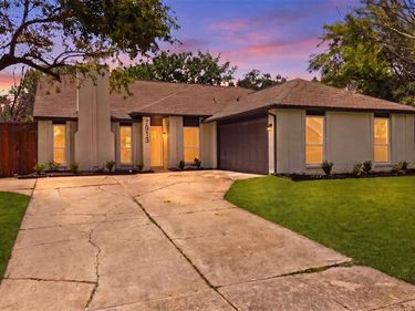 7913 Firefly Drive , Fort Worth, TX 76137