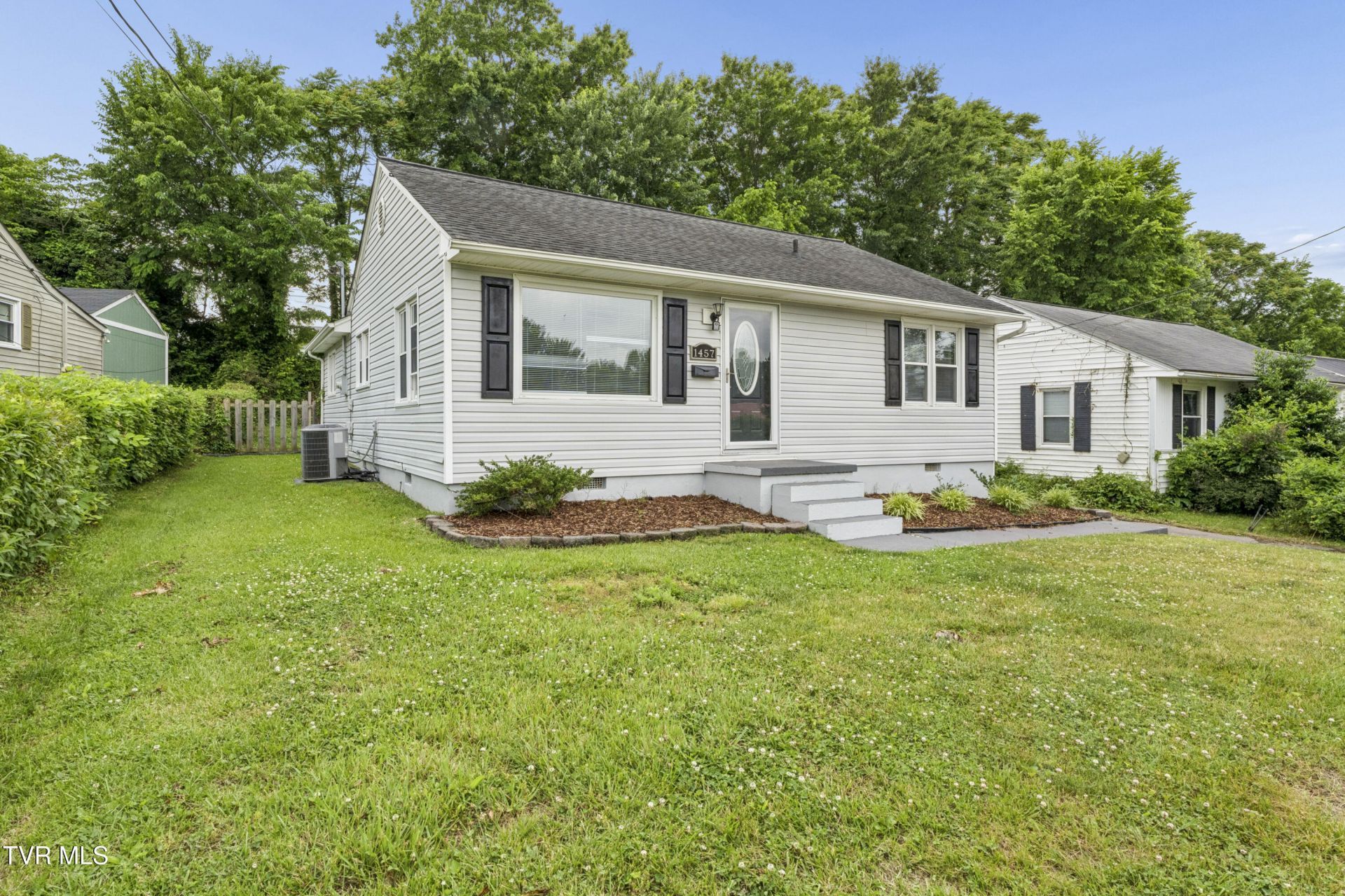 1457 Belmont Drive, Kingsport, TN 37664 Main Photo