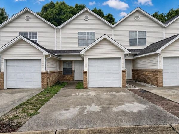 954 SCENIC OAK Lane, Fort Walton Beach, FL 32547