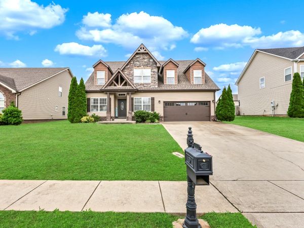 2960 McManus Cir , Clarksville, TN 37042