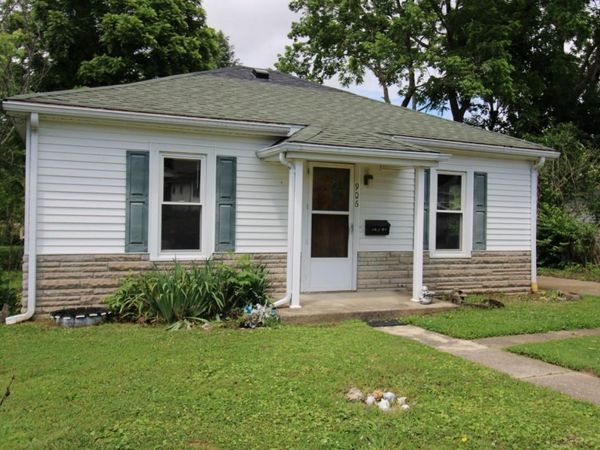906 E State Street, Princeton, IN 47670
