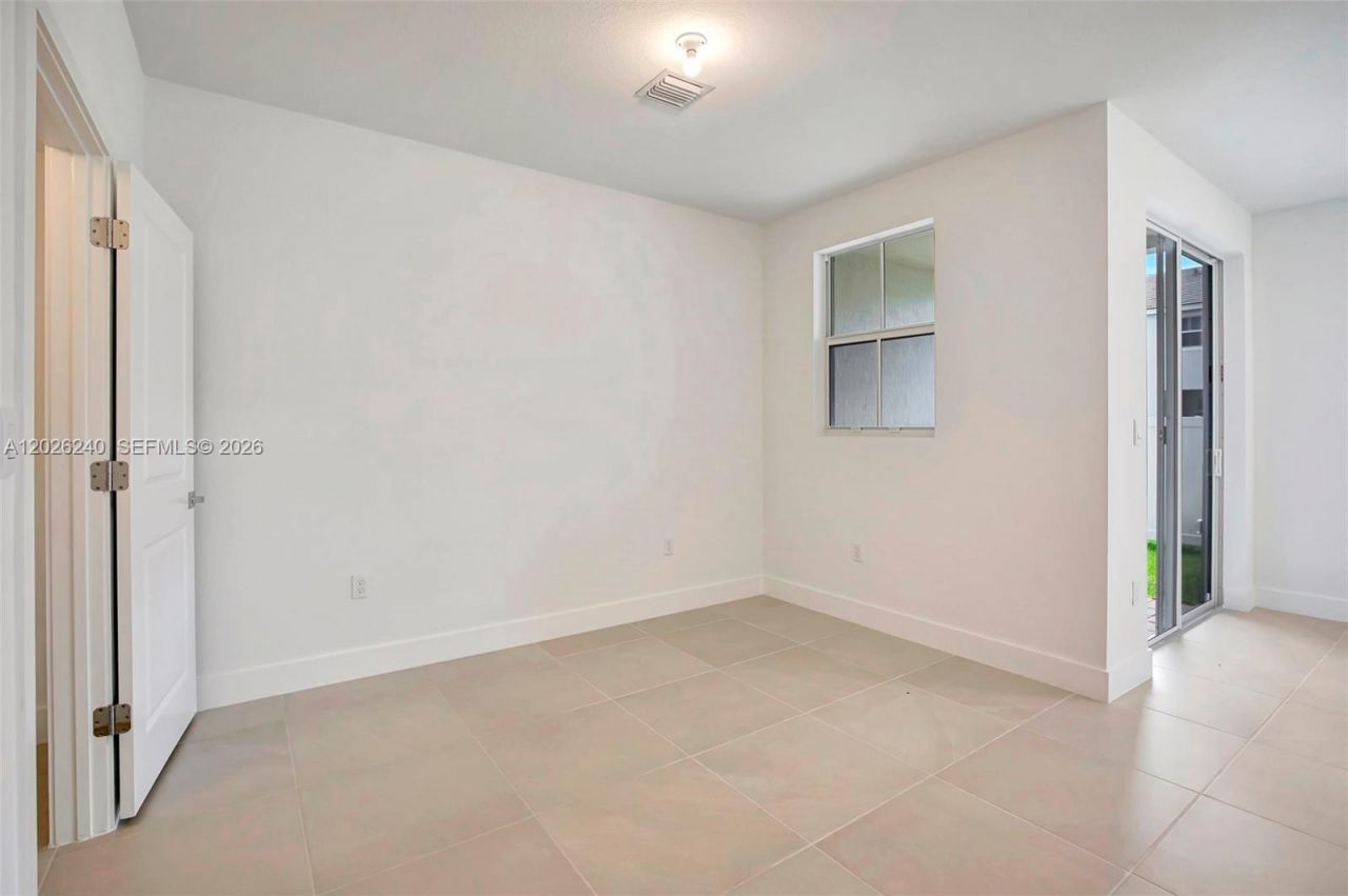 129 SW 171st Way , Pembroke Pines, FL 33027 Photo