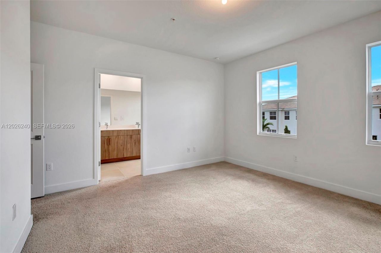 129 SW 171st Way , Pembroke Pines, FL 33027 Photo