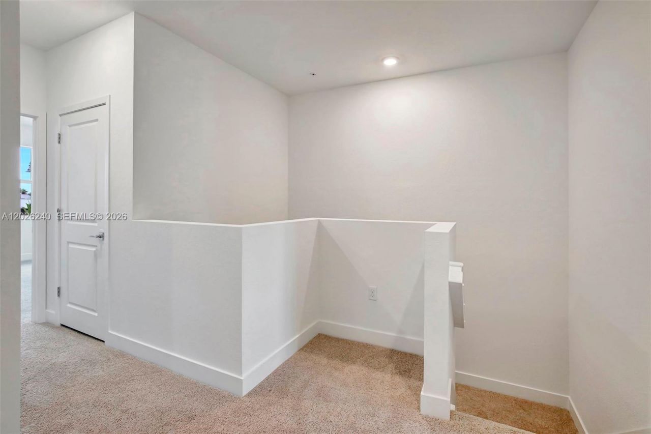 129 SW 171st Way , Pembroke Pines, FL 33027 Photo