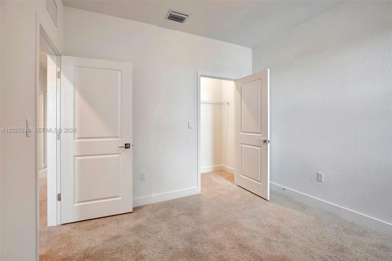 129 SW 171st Way , Pembroke Pines, FL 33027 Photo