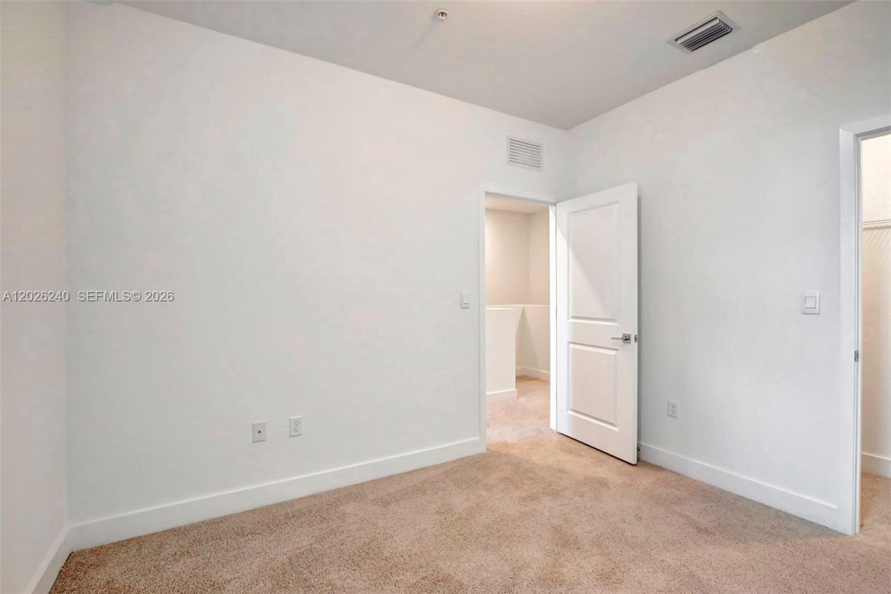129 SW 171st Way , Pembroke Pines, FL 33027 Photo