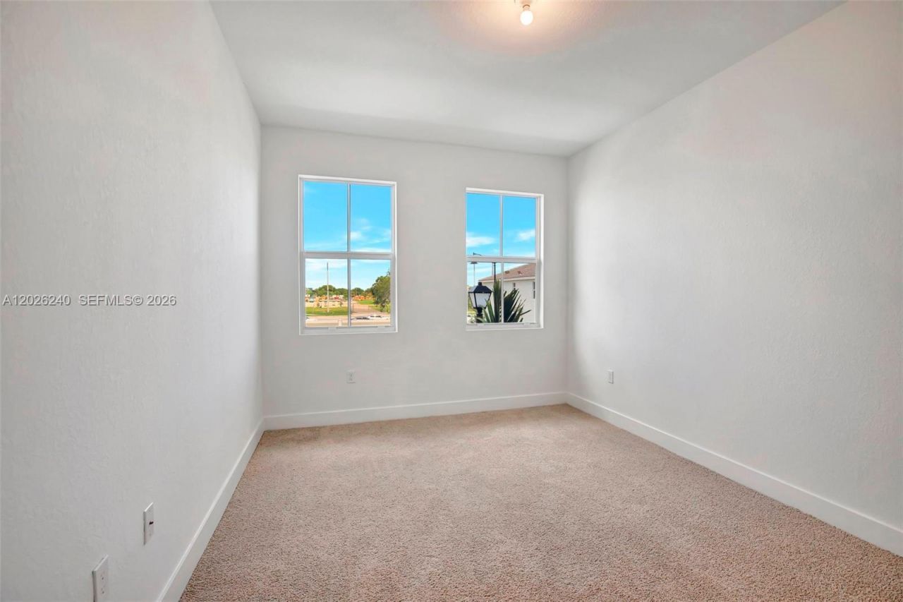 129 SW 171st Way , Pembroke Pines, FL 33027 Photo