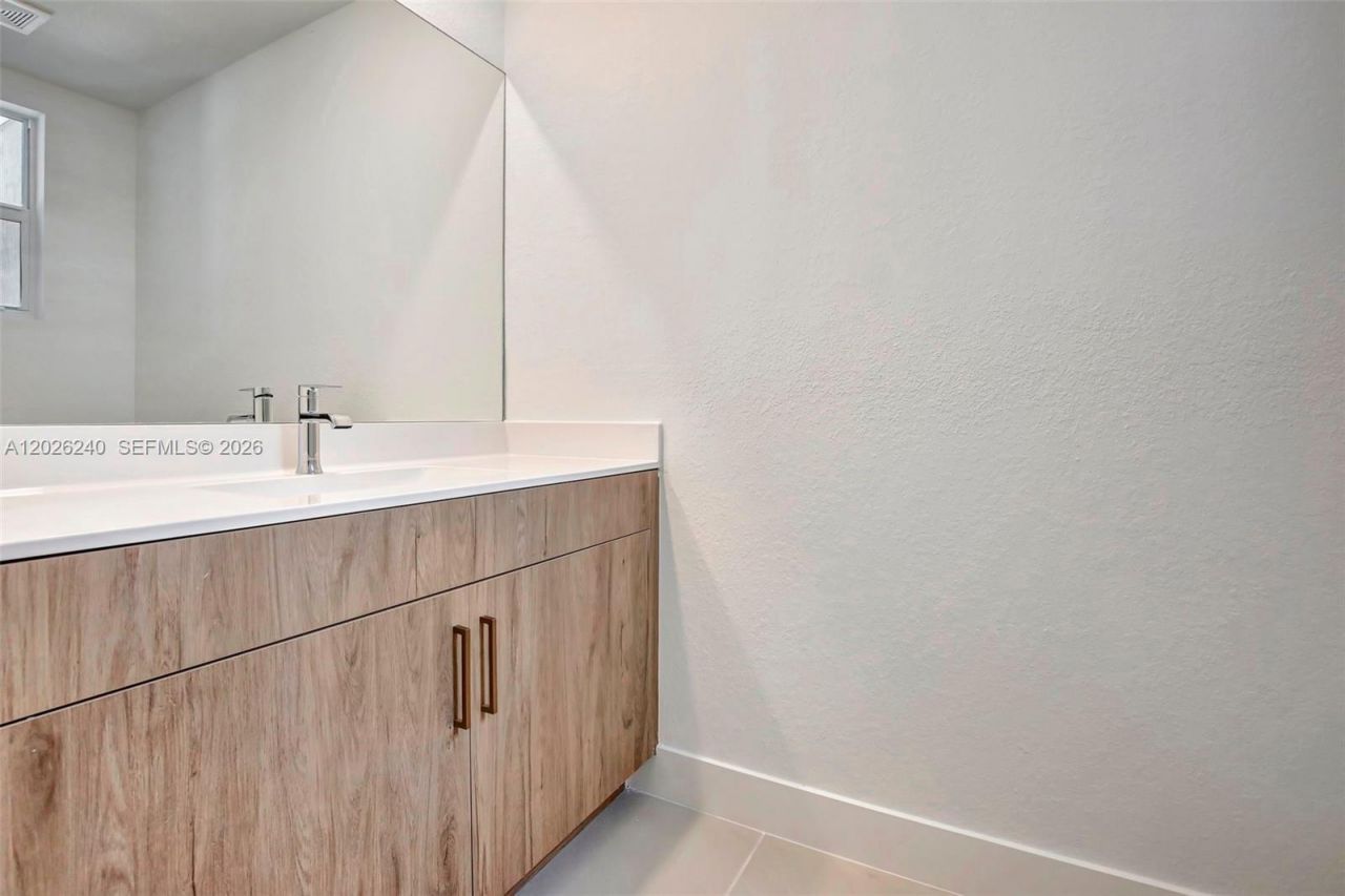 129 SW 171st Way , Pembroke Pines, FL 33027 Photo