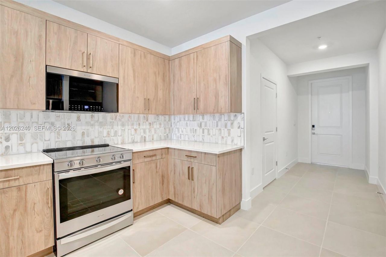 129 SW 171st Way , Pembroke Pines, FL 33027 Photo