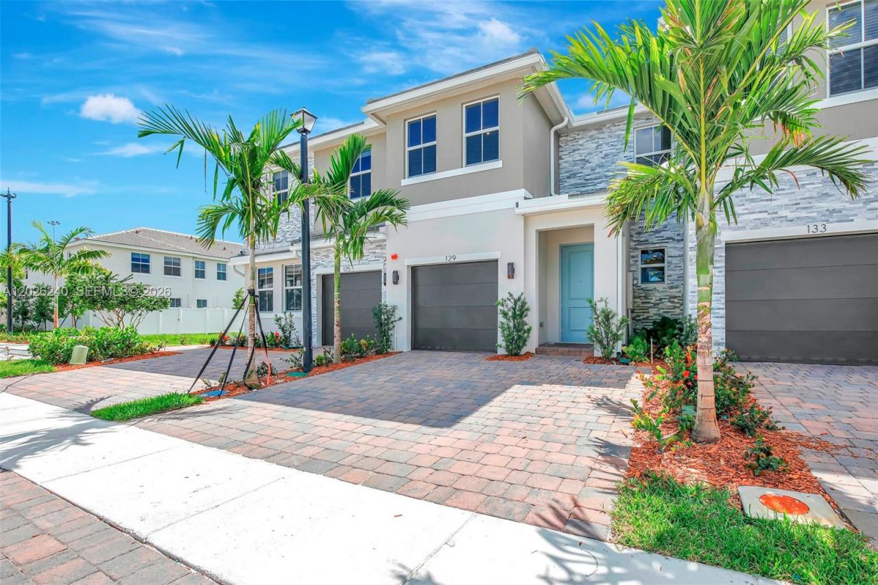 129 SW 171st Way , Pembroke Pines, FL 33027 Photo