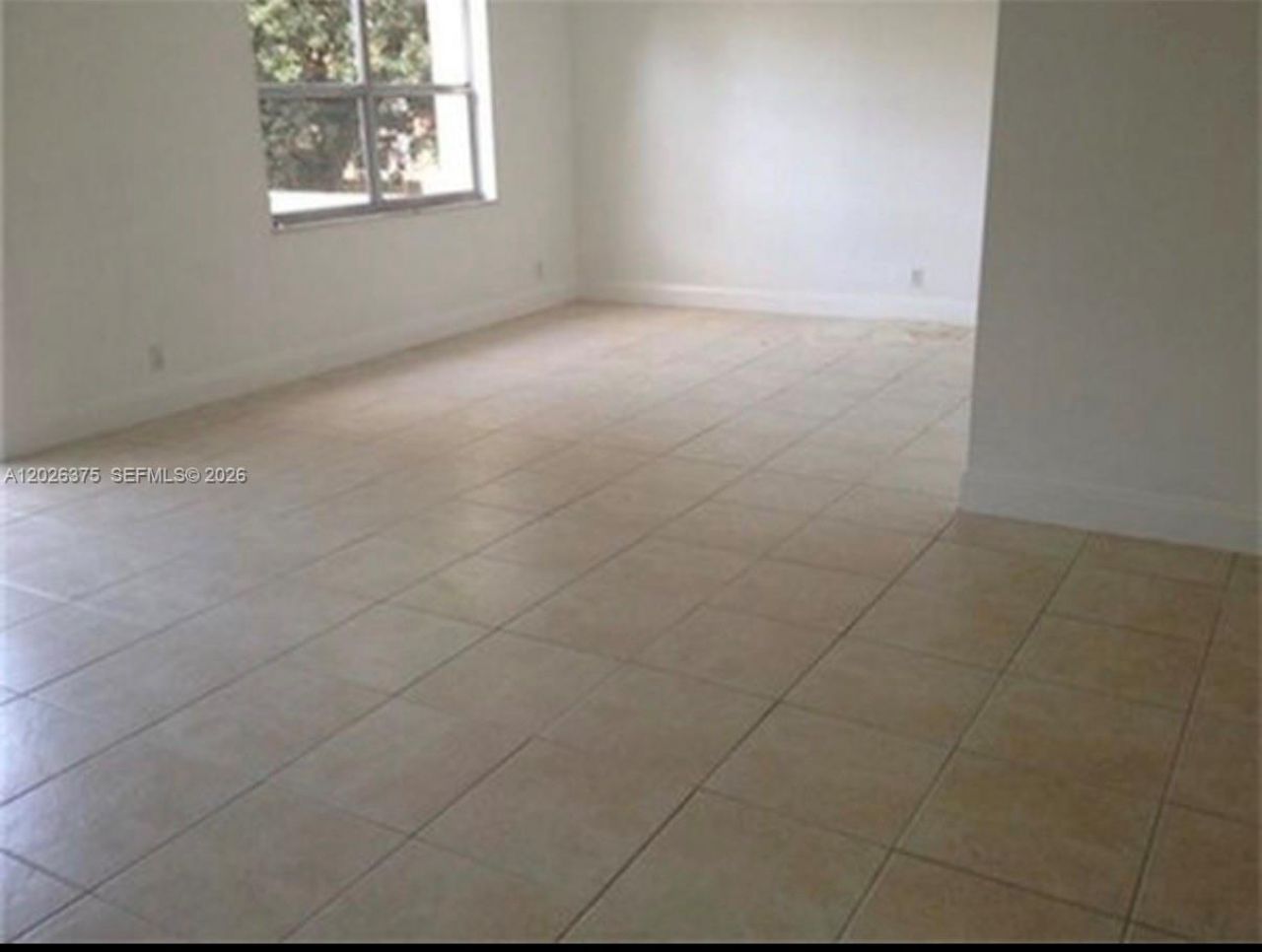 18101 NW 68th Ave , Unit D202, Hialeah, FL 33015 Photo
