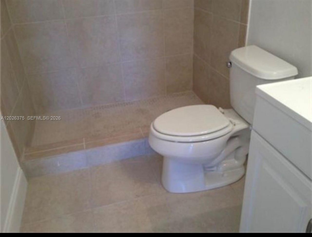18101 NW 68th Ave , Unit D202, Hialeah, FL 33015 Photo