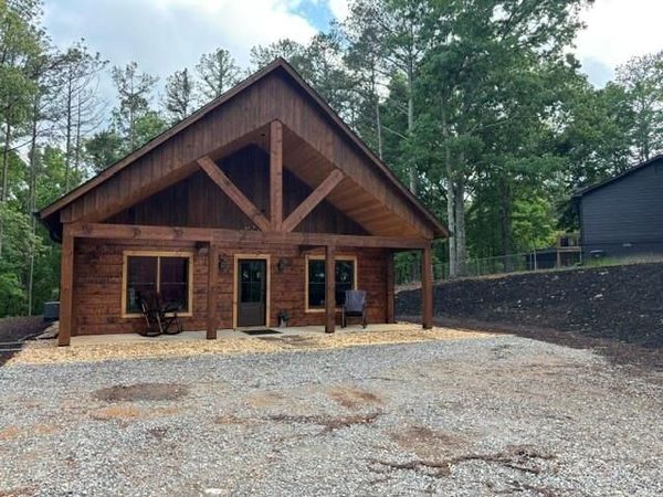 895 Camp Branch Road , Ellijay, GA 30540