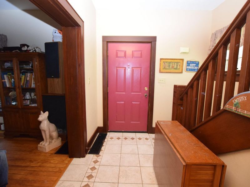705 E Cassilly Street, Springfield, OH 45503 Photo 2