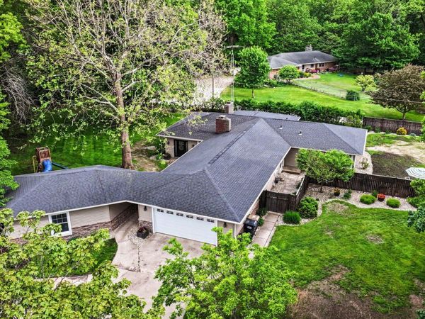 1086 Brunn Avenue, St. Joseph, MI 49085
