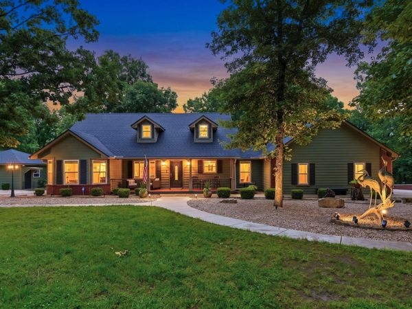 10 Cara Lane , Blue Eye, MO 65611