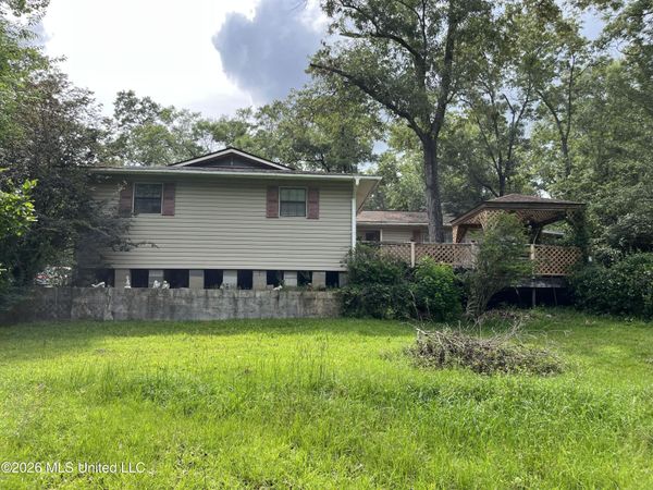 405 Old Highway 49 , Wiggins, MS 39577