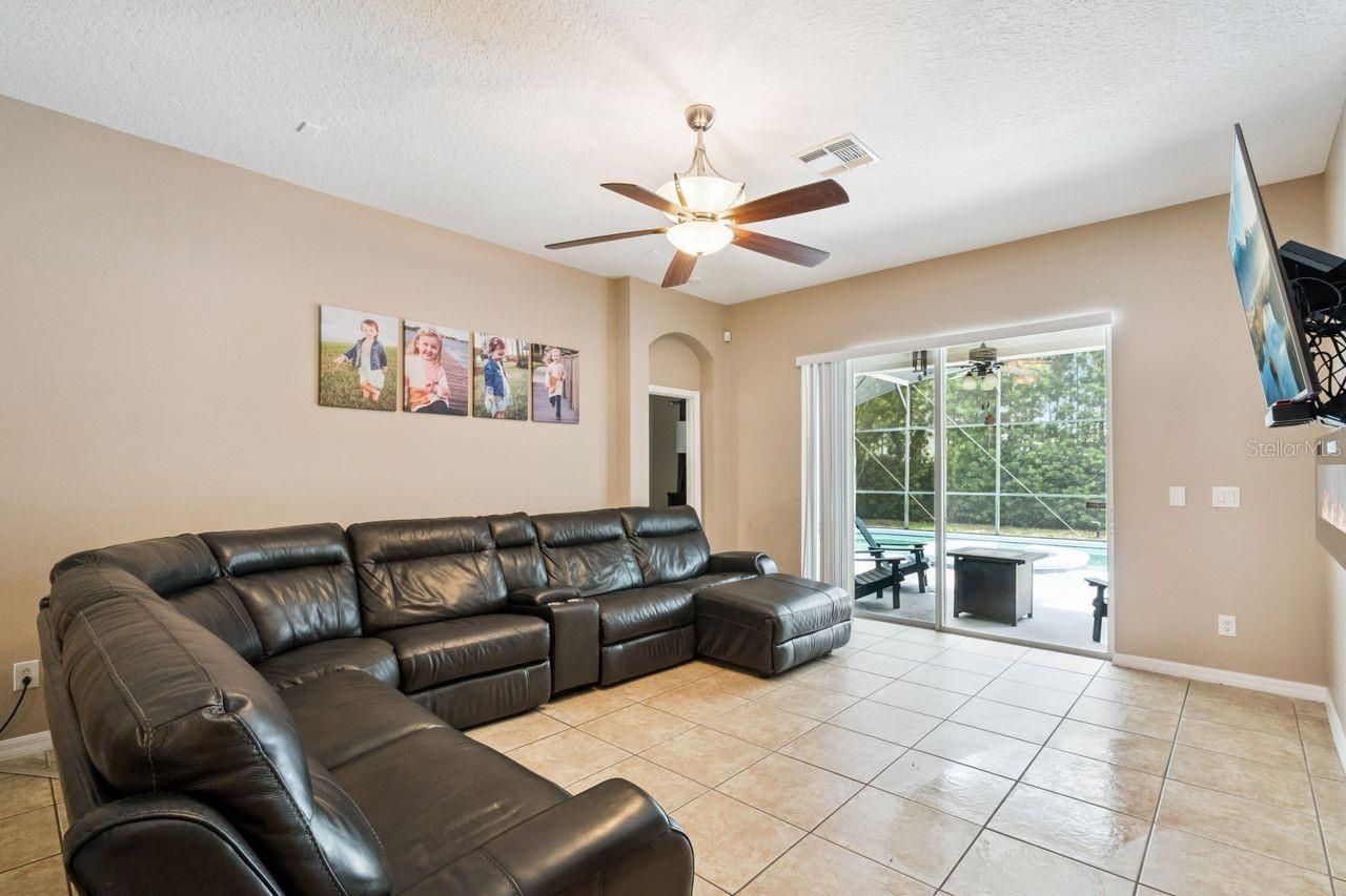8484 Dover View Lane, Orlando, FL 32829 Photo