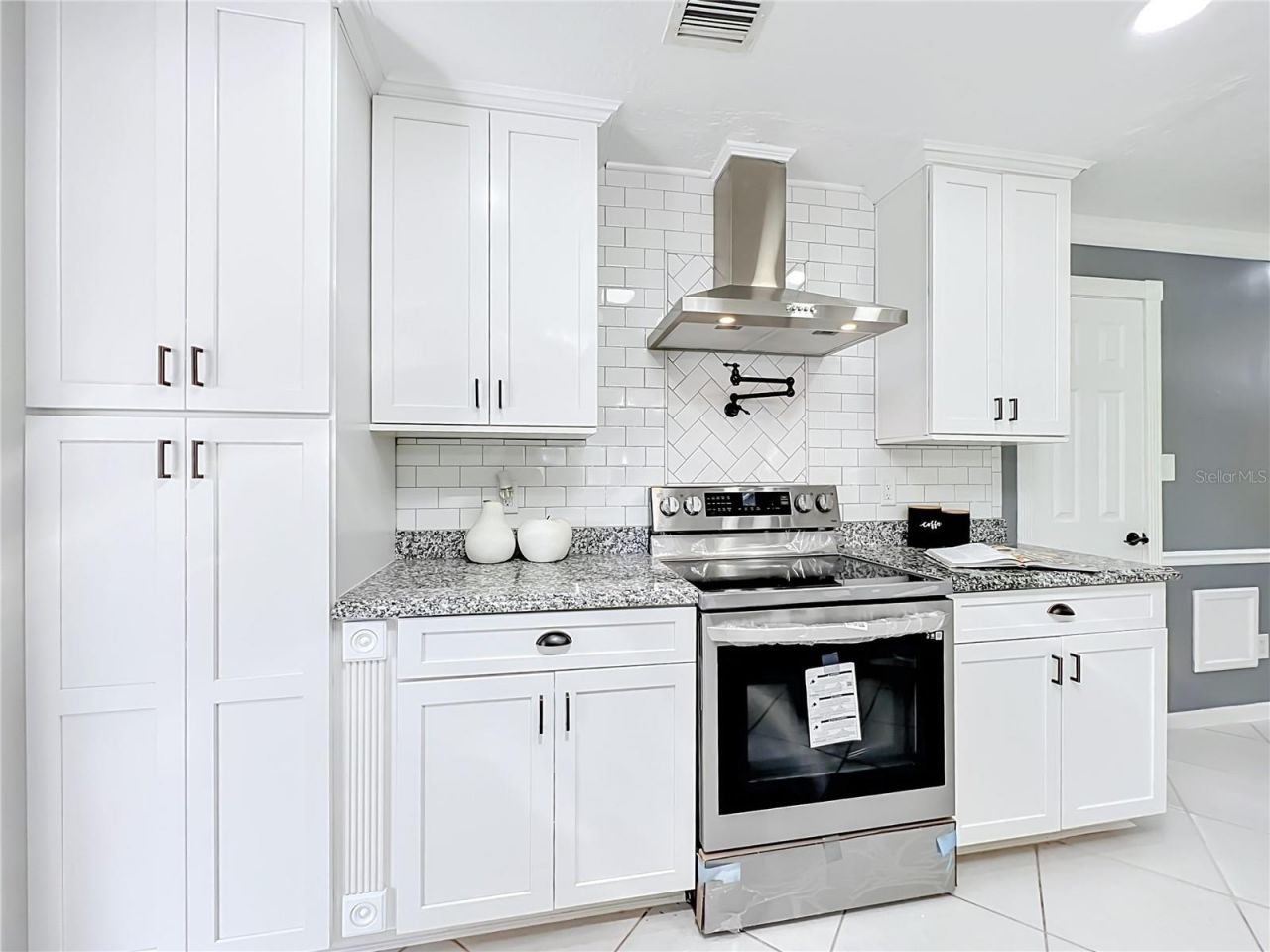 3417 Pershing Avenue, Orlando, FL 32812 Photo