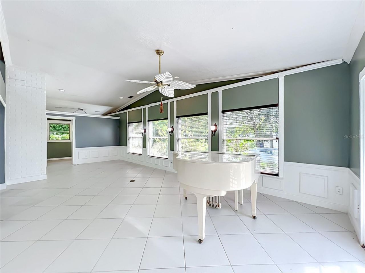 3417 Pershing Avenue, Orlando, FL 32812 Photo