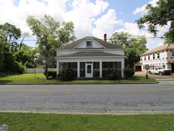 10 W Inman Street, Statesboro, GA 30458