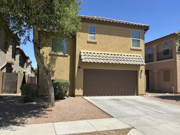 1531 S Sinova Avenue, Gilbert, AZ 85296