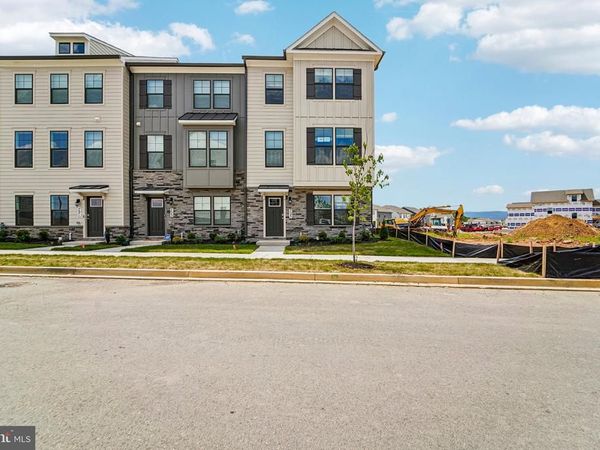 438 ENSEMBLE WAY , FREDERICK, MD 21701