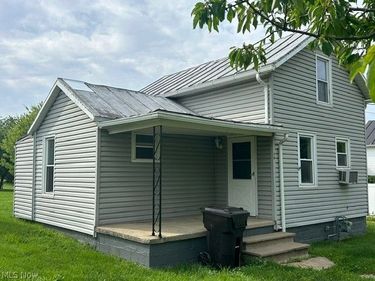 19 N Delaware Street, Shiloh, OH 44878
