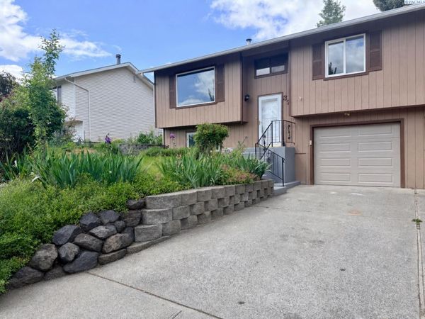 376 NW Dillon Street, Pullman, WA 99163