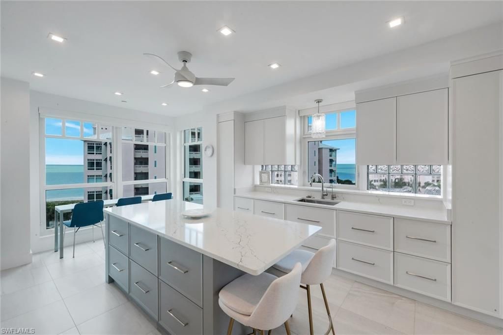 266 Barefoot Beach Blvd, Unit 504, Bonita Springs, FL 34134 Photo
