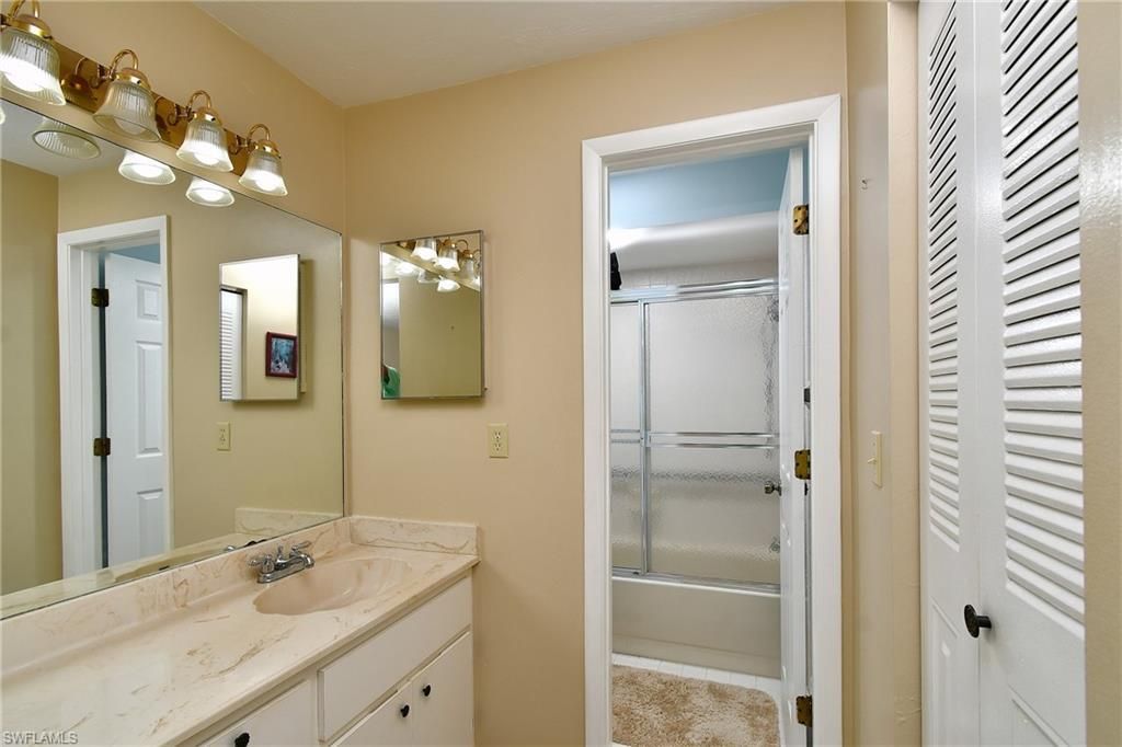 10572 Quincy Ct , Lehigh Acres, FL 33936 Photo