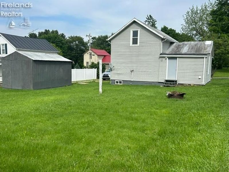 19 N Delaware Street, Shiloh, OH 44878 Photo 5