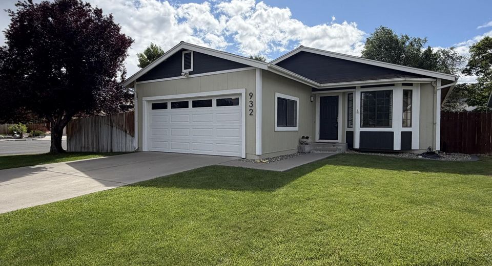 932 Yellow Rose Court, Sparks, NV 89436 Photo