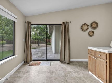 932 Yellow Rose Court, Sparks, NV 89436 Photo