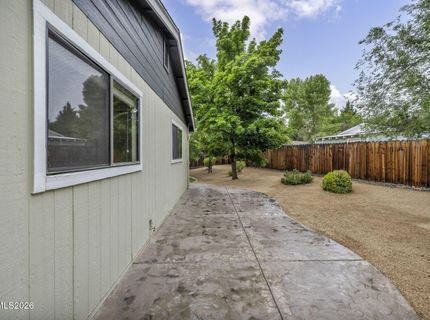 932 Yellow Rose Court, Sparks, NV 89436 Photo