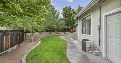 932 Yellow Rose Court, Sparks, NV 89436 Photo