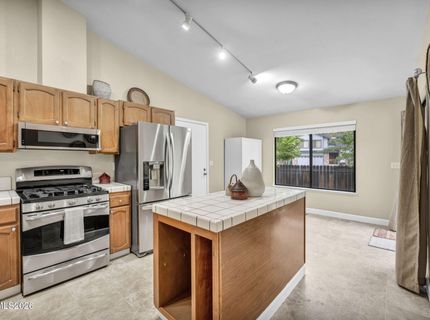 932 Yellow Rose Court, Sparks, NV 89436 Photo