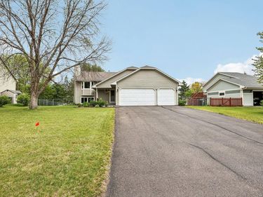 14839 Yakima Street NW, Anoka, MN 55303