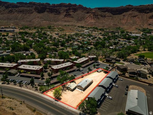 990 S MILLCREEK DR , Moab, UT 84532