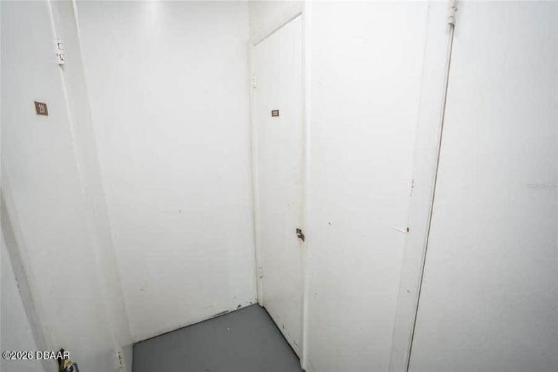 503 Causeway N, Unit 202, New Smyrna Beach, FL 32169 Photo